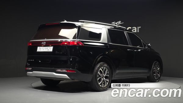 Kia Carnival 2021, фото 2