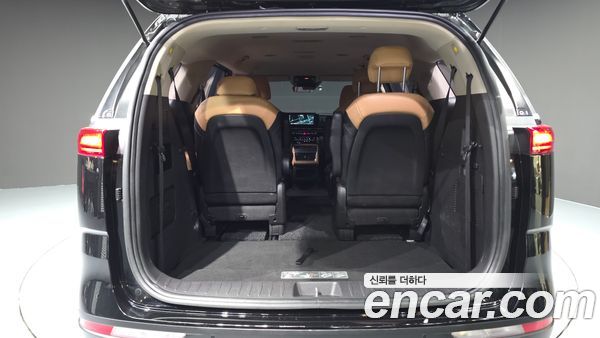 Kia Carnival 2021, фото 20