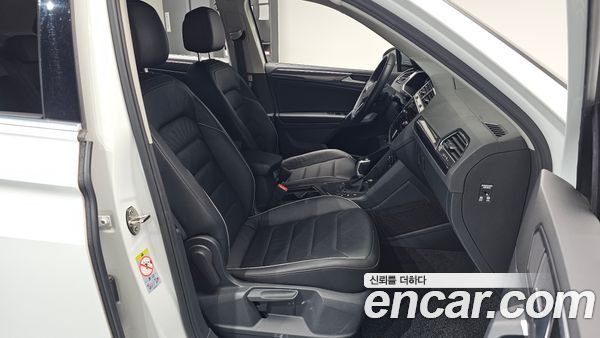 Volkswagen Tiguan 2023, фото 16