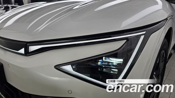 Kia EV6 2025, фото 8