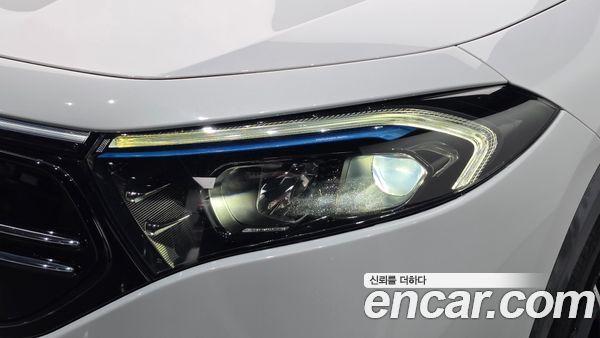 Mercedes-Benz EQA 2022, фото 7