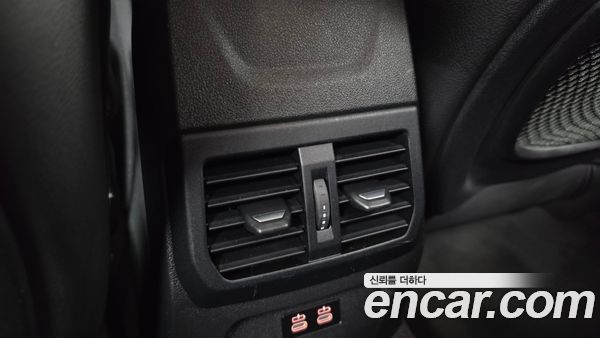 BMW 2 Series 2020, фото 31