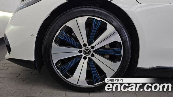 Mercedes-Benz EQS 2022, фото 5