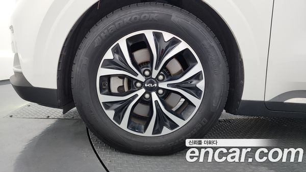 Kia Carnival 2023, фото 5