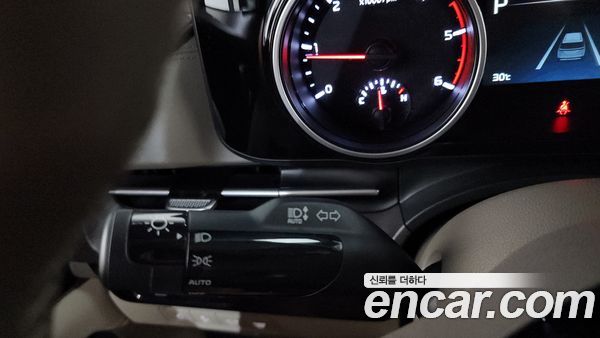 Kia Carnival 2023, фото 31