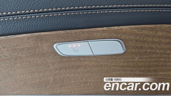 Mercedes-Benz E-Class 2023, фото 29