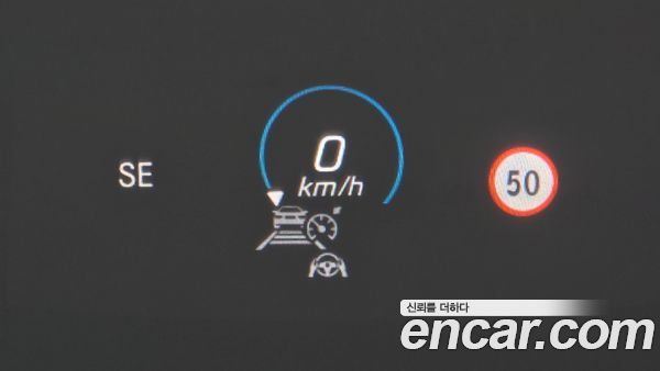 Mercedes-Benz E-Class 2023, фото 31