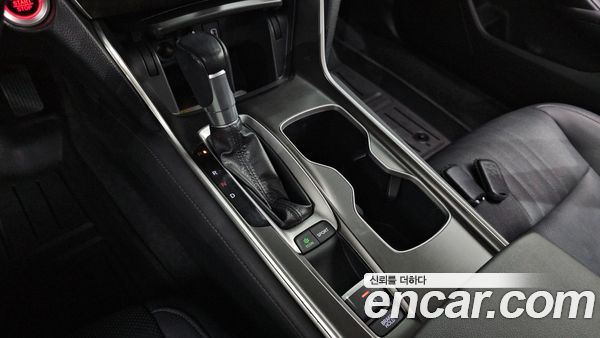 Honda Accord 2020, фото 12