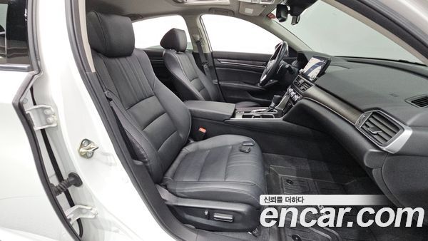 Honda Accord 2020, фото 18
