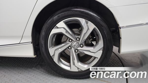 Honda Accord 2020, фото 7