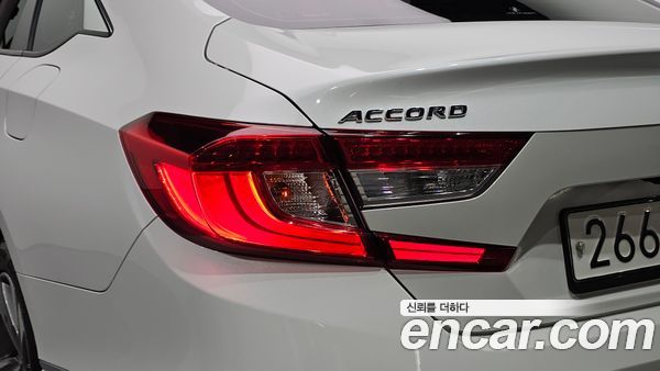 Honda Accord 2020, фото 9