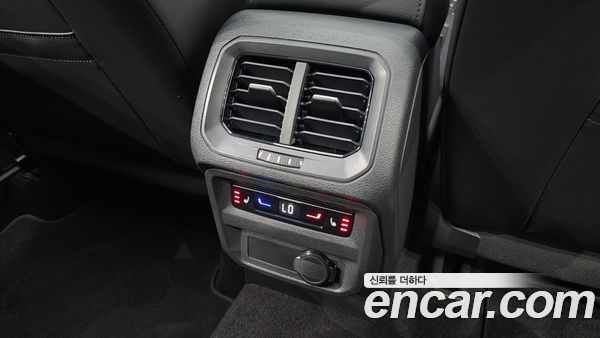 Volkswagen Tiguan 2023, фото 31