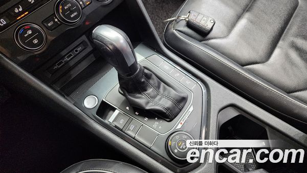 Volkswagen Tiguan 2020, фото 12