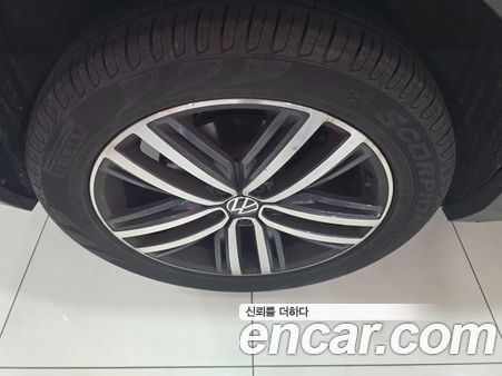 Volkswagen Tiguan 2023, фото 5
