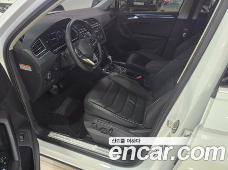 Volkswagen Tiguan 2023, фото 12