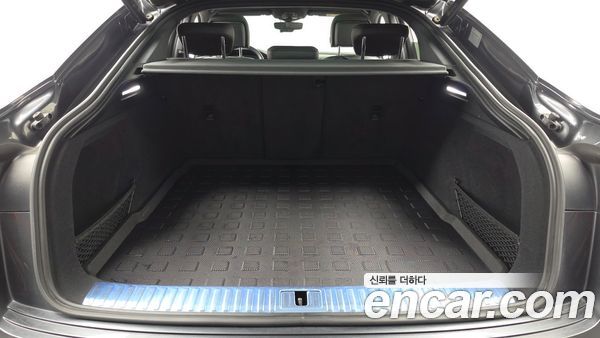 Audi e-tron 2022, фото 26