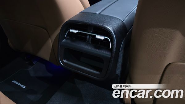 Mercedes-Benz E-Class 2026, фото 30