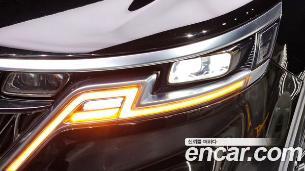 Kia Carnival 2021, фото 8