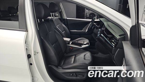 Kia Niro 2024, фото 15
