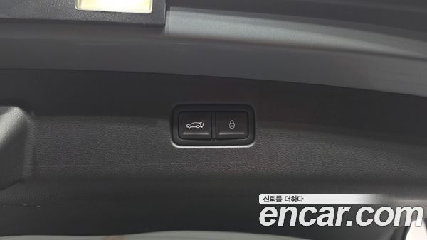 Genesis GV70 2025, фото 26
