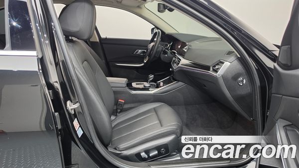 BMW 3 Series 2020, фото 16
