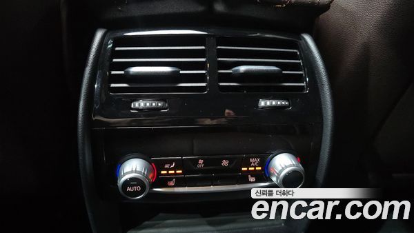 BMW 5 Series 2021, фото 29