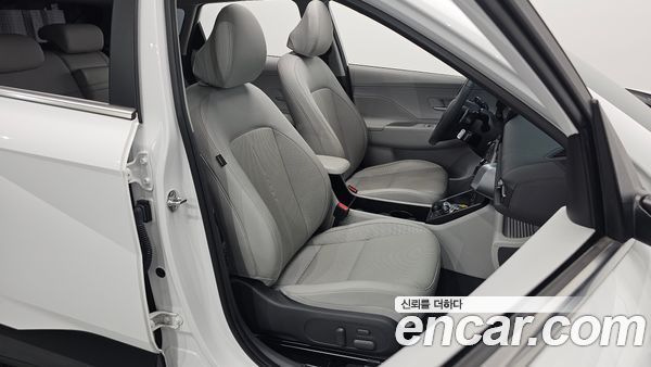 Hyundai Kona 2025, фото 15