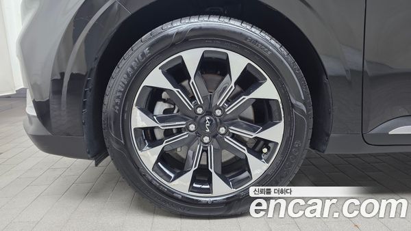 Kia Carnival 2023, фото 5