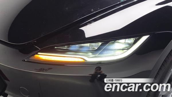 Tesla Model 3 2024, фото 8