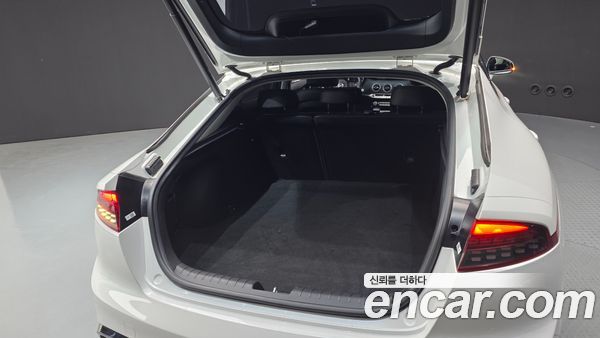 Kia Stinger 2021, фото 26
