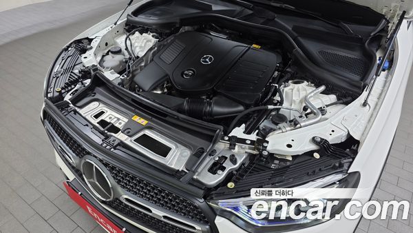 Mercedes-Benz GLC 2023, фото 6