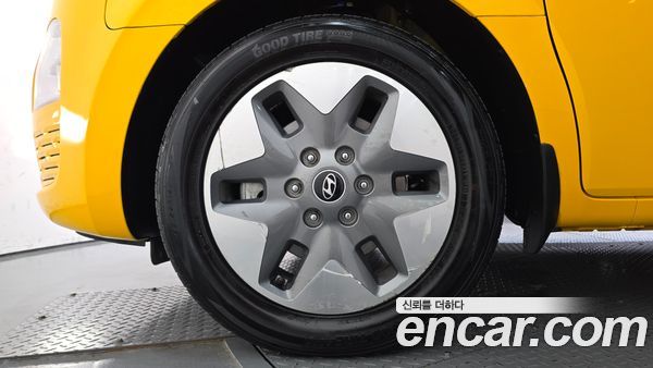 Hyundai Staria 2025, фото 5