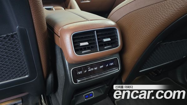 Mercedes-Benz GLE 2024, фото 31