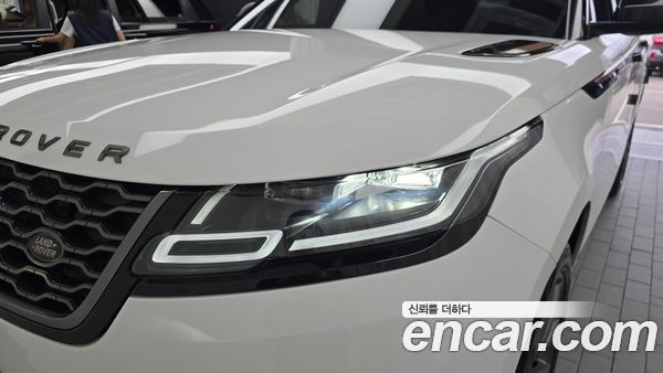 Land Rover Range Rover Velar 2022, фото 8