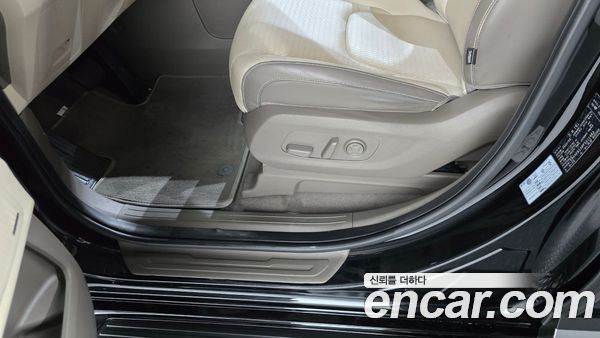 Kia Carnival 2023, фото 31