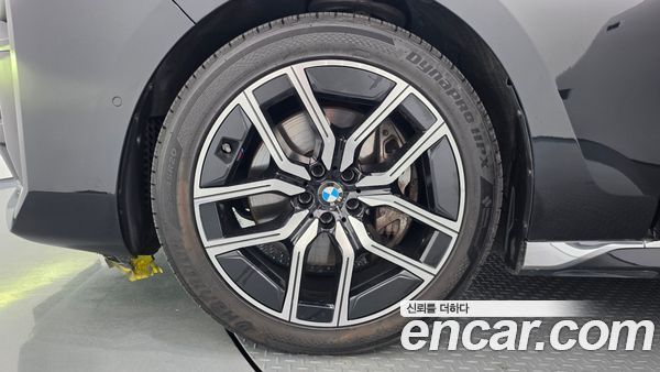 BMW 7 Series 2023, фото 5