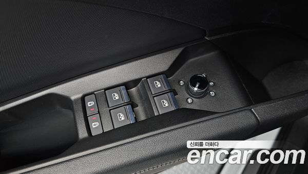 Audi Q4 e-tron 2022, фото 31
