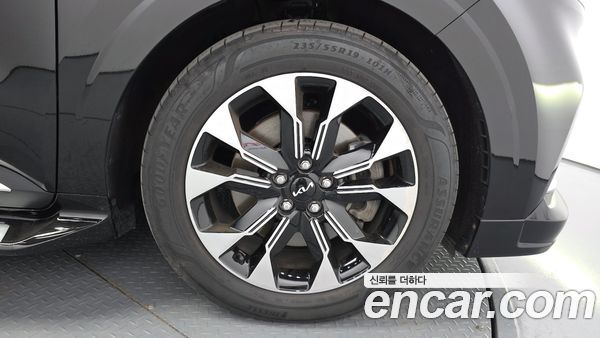 Kia Carnival 2023, фото 4