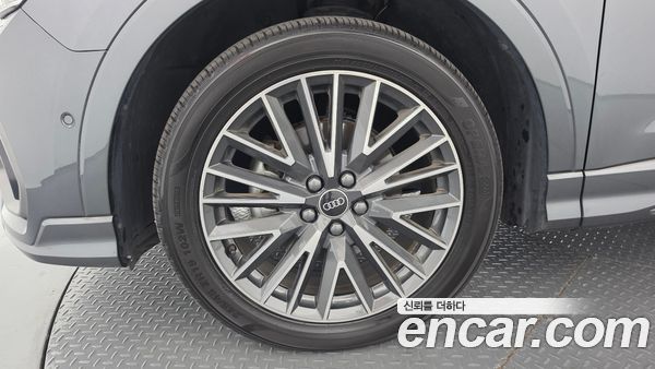 Audi Q3 2023, фото 5