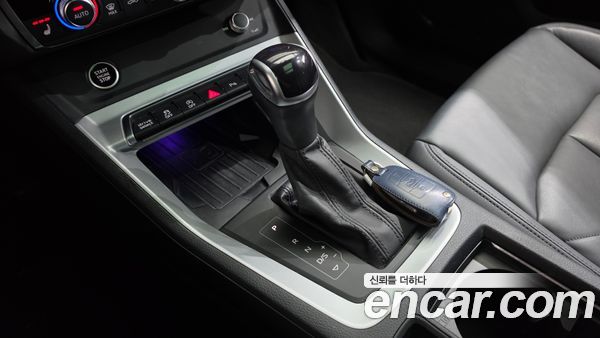 Audi Q3 2023, фото 9