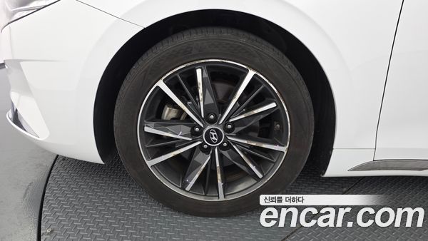 Hyundai Grandeur 2023, фото 5