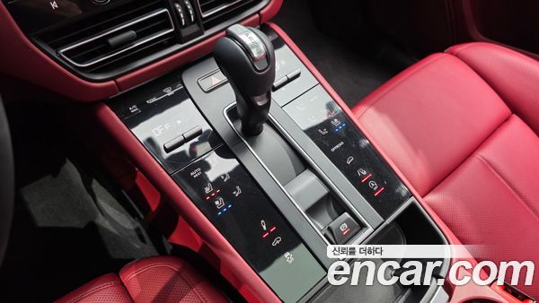 Porsche Macan 2022, фото 14
