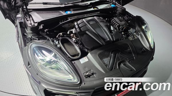 Porsche Macan 2022, фото 20