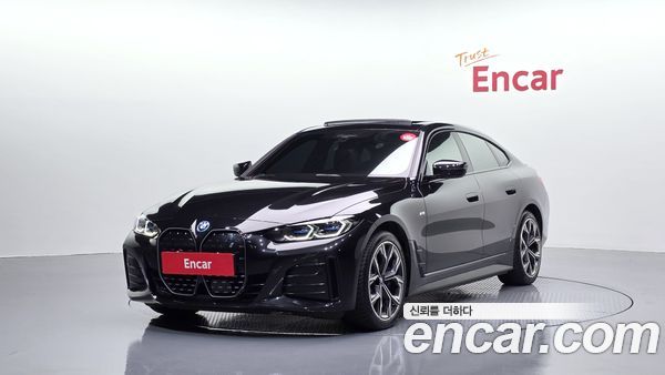 BMW i4 2023