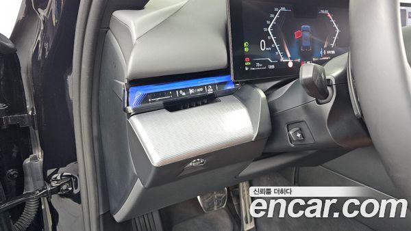 BMW 5 Series 2025, фото 31