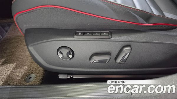 Volkswagen Golf 2024, фото 30