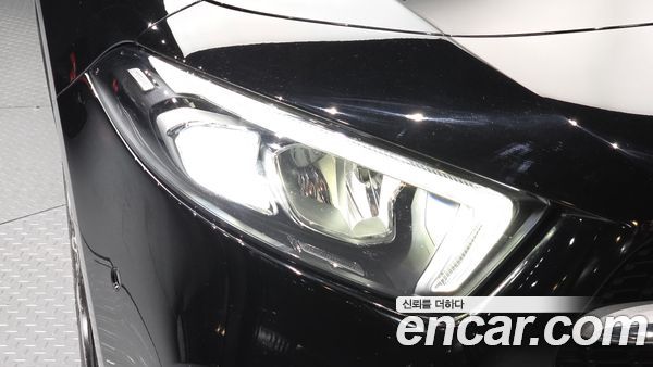 Mercedes-Benz A-Class 2020, фото 8
