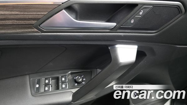 Volkswagen Tiguan 2023, фото 35