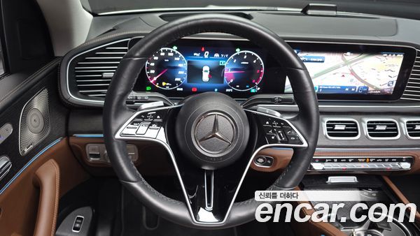 Mercedes-Benz GLE 2023, фото 20