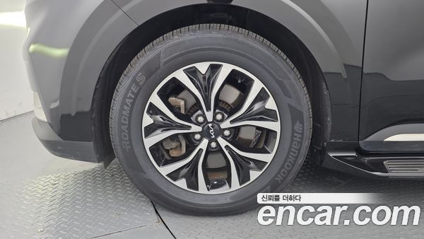 Kia Carnival 2022, фото 5